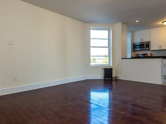 2nd image of 1050 Lafayette Ave #12AD