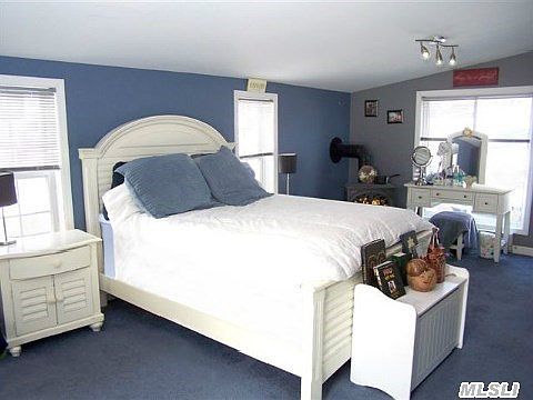 5th image of 30 Dennis Dr