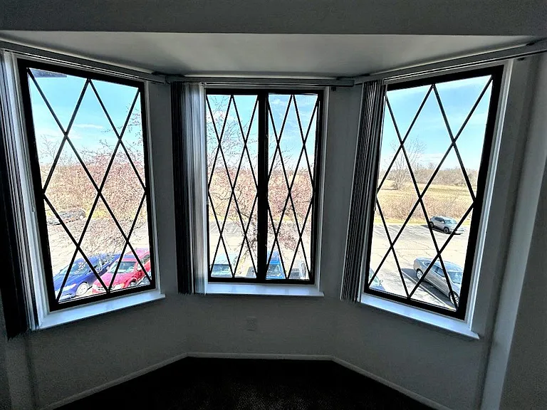 Charter Oaks Apartments — Photo 83