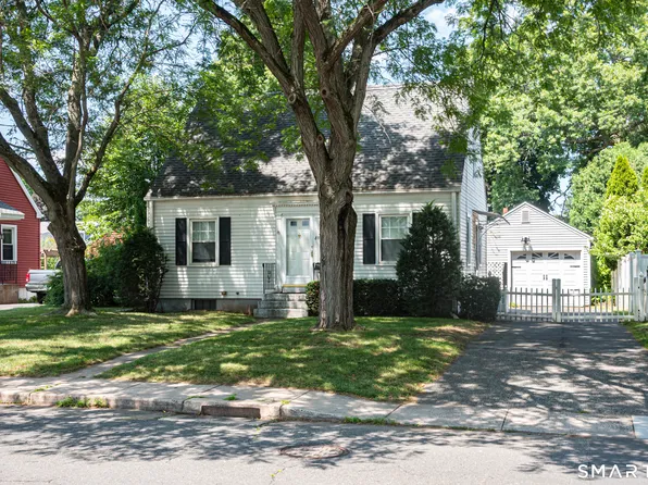 87 Spring Street, Windsor Locks, CT 06096