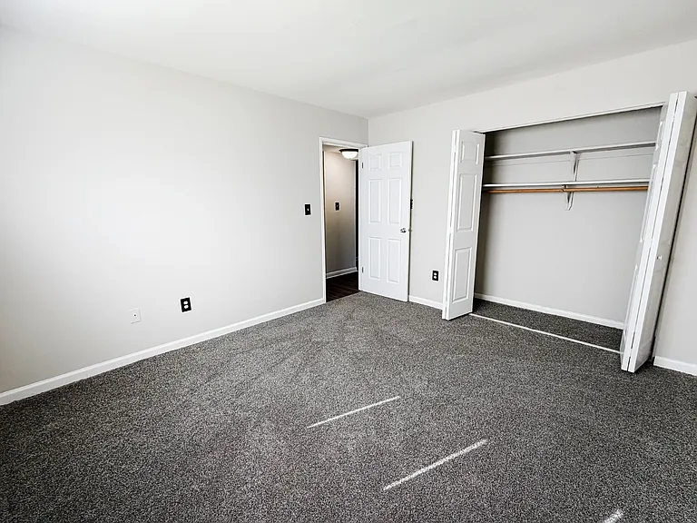Wentworth Estates — Photo 93