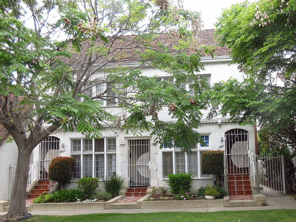 4-units, upper, private, secure