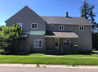 1725 11th St, Port Huron, MI
