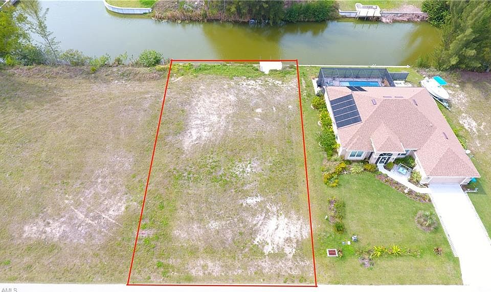 2nd image of 1300 SW 18th Ave