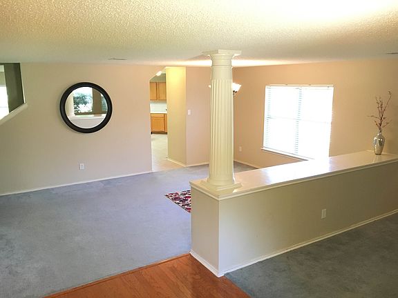 4th image of 1171 Forest Bluff Trl