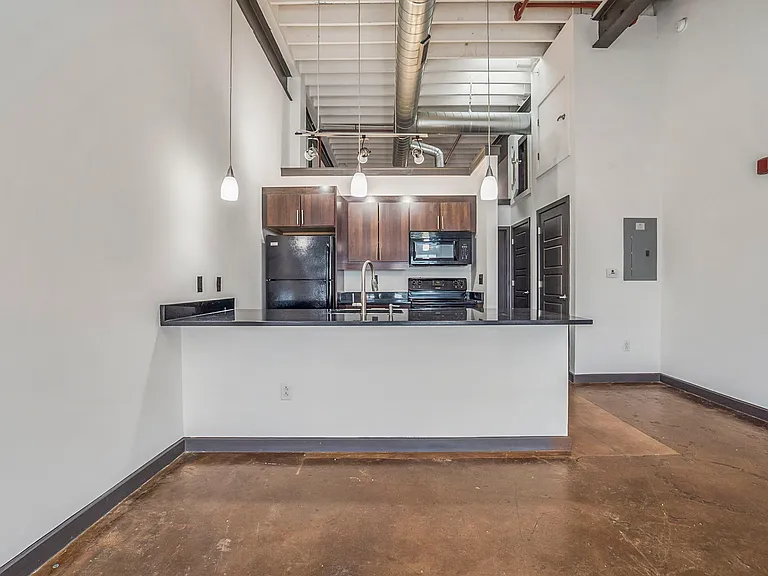 7th Street Lofts — Photo 13