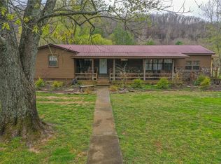 361 2nd St, Elkins, AR 72760