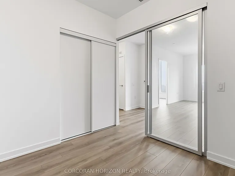7439 Kingston Rd #805 — Photo 18
