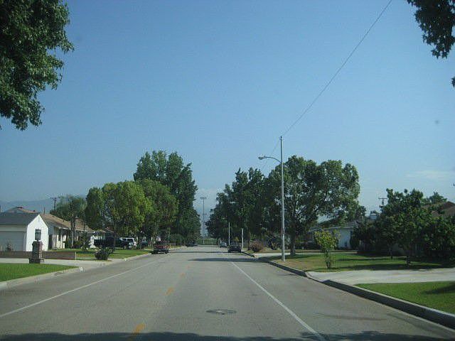 2nd image of 521 N Morris Ave