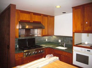 19650 Hidden Valley Rd, Guerneville, CA 95446