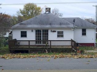 2 Stadium Dr, Uniontown, PA 15401