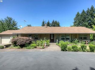 1169 Oak St, Silverton, OR 97381