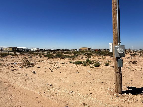 2nd image of 1716 De La Renta Rd