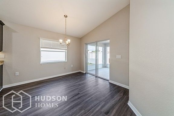 4th image of 4022 Sundance Place Loop
