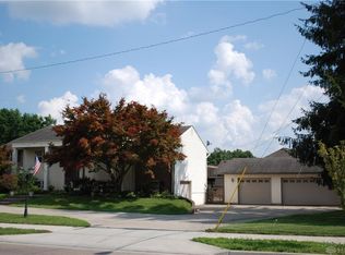 857 W Market St, Germantown, OH 45327
