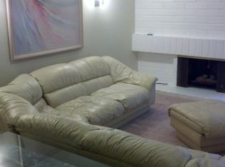 25717 Whispering Trees Way, Santa Clarita, CA 91355