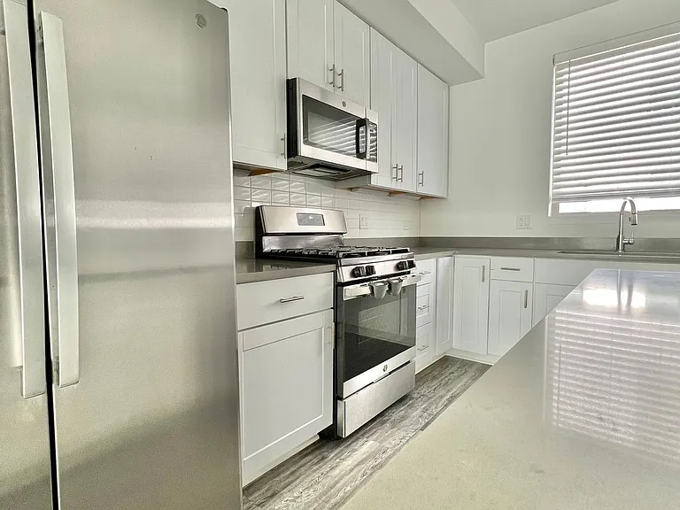 3103 Beachview Ln — Photo 15