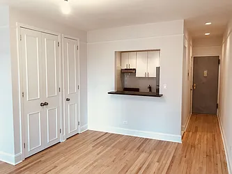 Rented by Metropolis Real Estate of Manhattan