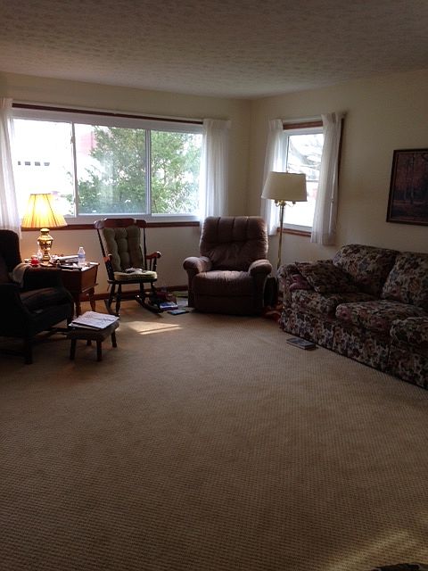 Living room - lots of light