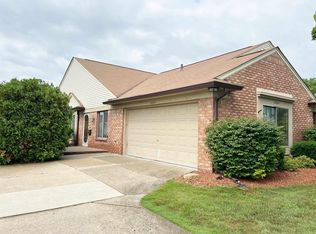 20384 Majestic Blvd, Clinton Township, MI