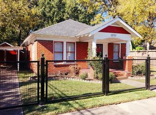 1311 Beverly St, Houston, TX 77008