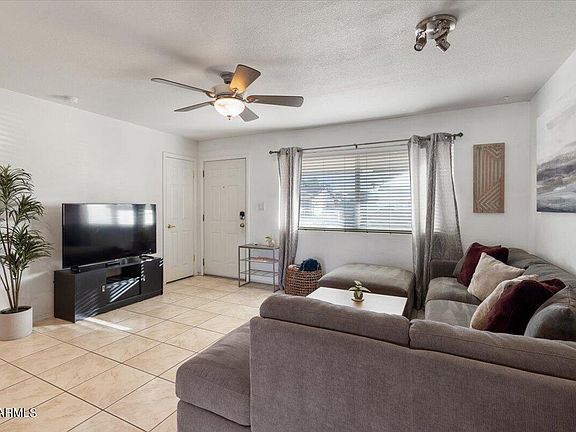 5th image of 1114 W Auburn Drive
