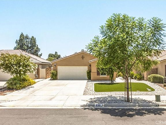 2nd image of 433 Willow Dr