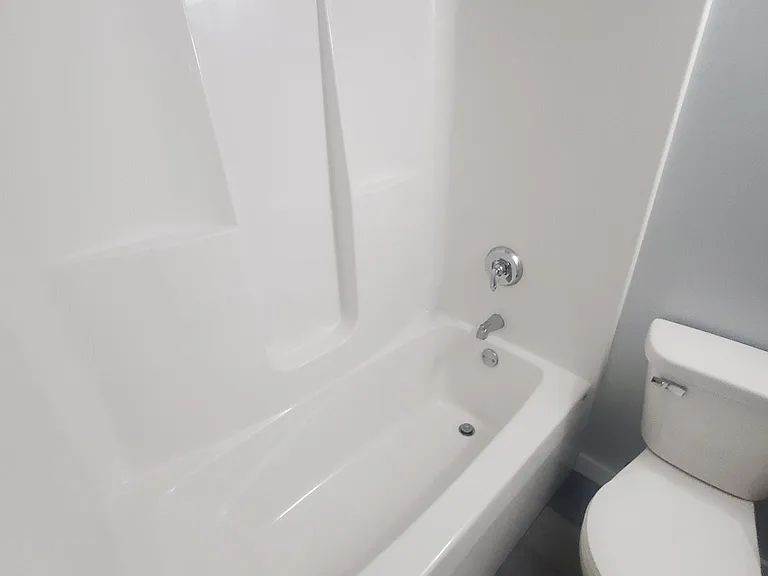 918 Denton St #14 — Photo 8