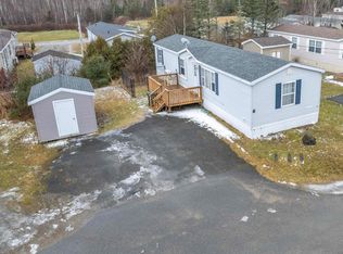 8 Park St, Howie Centre, NS B1L1C9
