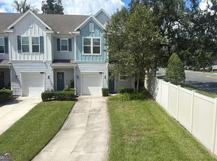 1703 Pottsburg Point Dr, Jacksonville, FL 32207