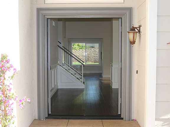 2nd image of 23130 Ingomar St