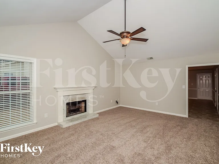 6296 Russet Landing Cir — Photo 4