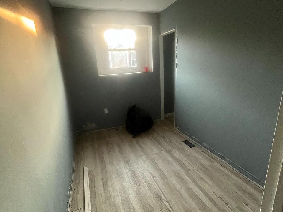 2nd image of 5510 Matthews St