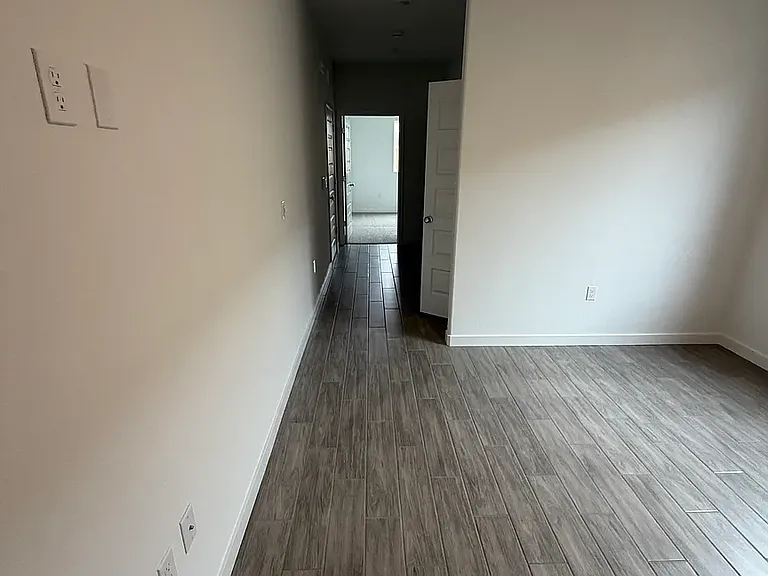 1715 Sandoval Dr — Photo 7