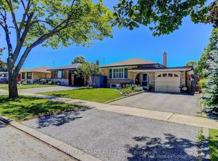 53 Poynter Dr, Toronto, ON M9R 1L3