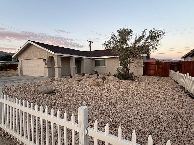 13336 Julian Dr — Photo 24