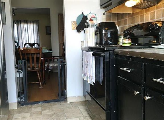 4th image of 344 Evanston Dr