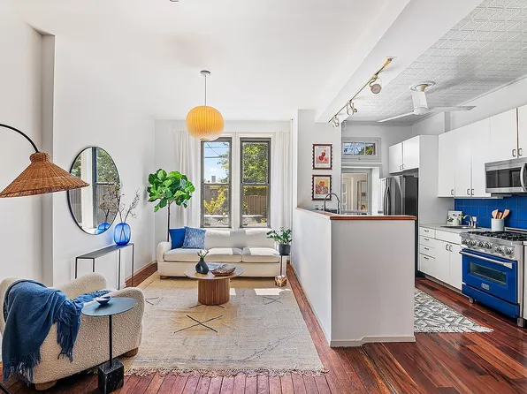 512 17th St, Brooklyn, NY 11215