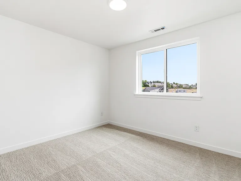 1057 SE Garrison Village Way — Photo 19