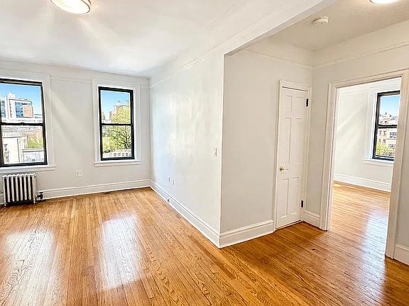2nd image of 253 W 16th St