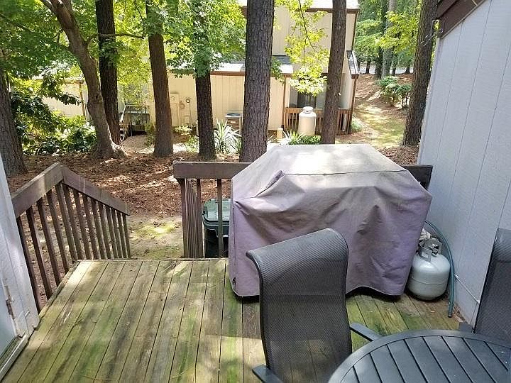 2nd image of 3775 Guess Rd APT 19