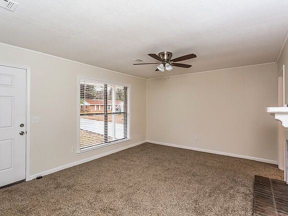 4th image of 5 Silverwood Dr