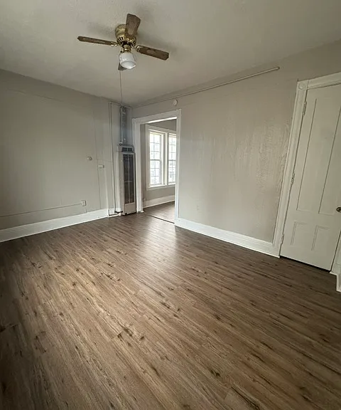 697 Clinton Ave S #1 — Photo 2