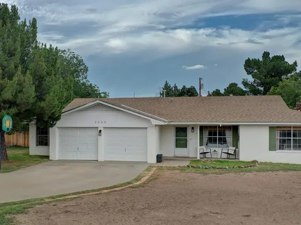 2000 Enfield Rd, Alpine, TX 79830