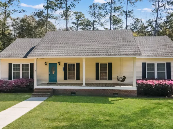 682 Woodland Drive, Williston, SC