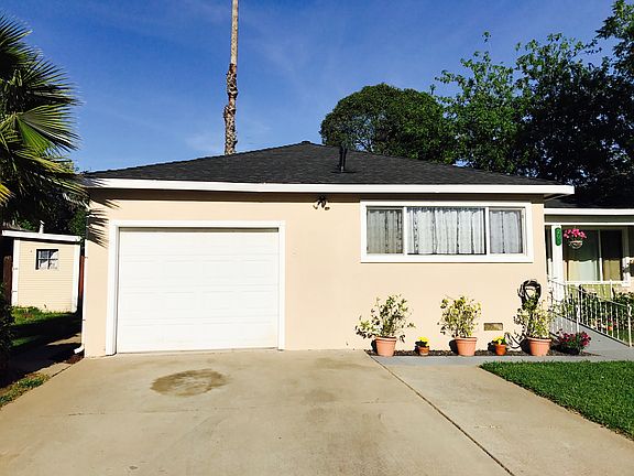 2nd image of 207 Palin Ave