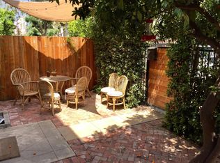 245 Columbia Pl, Los Angeles, CA 90026