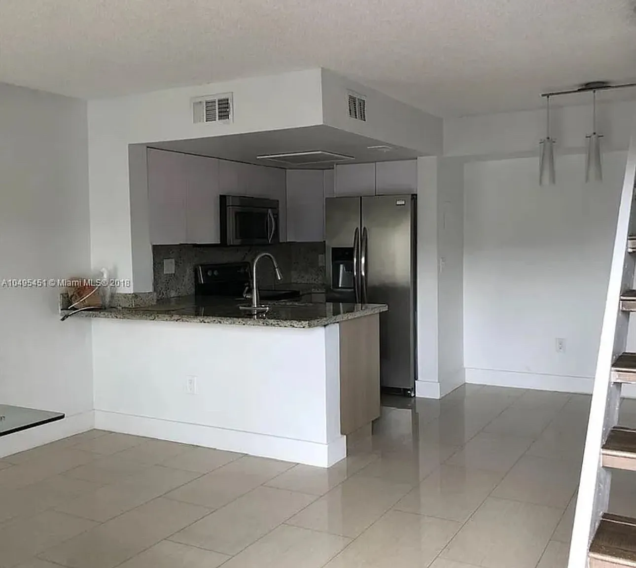 8670 NW 6th Ln — Photo 2