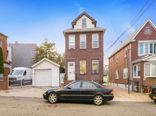 3828 55th St, Flushing, NY 11377