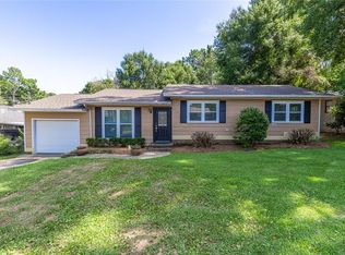 602 Gayfer Ave, Fairhope, AL 36532